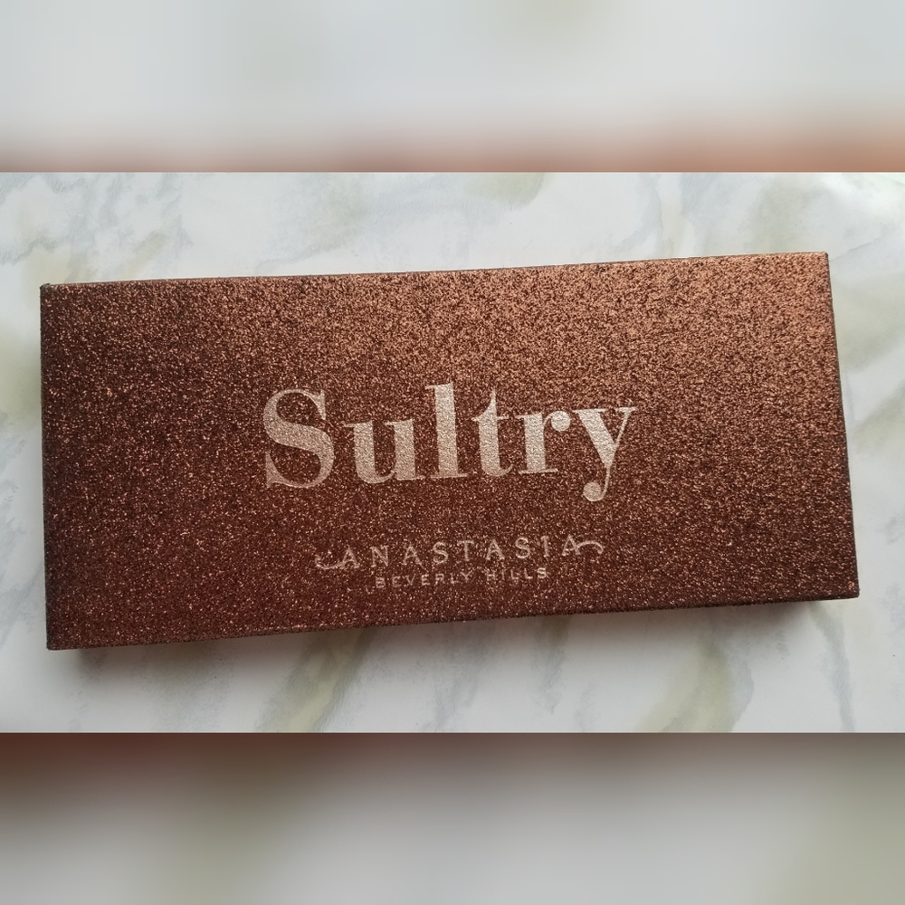 NIB Anastasia Beverly Hill Sultry Palette